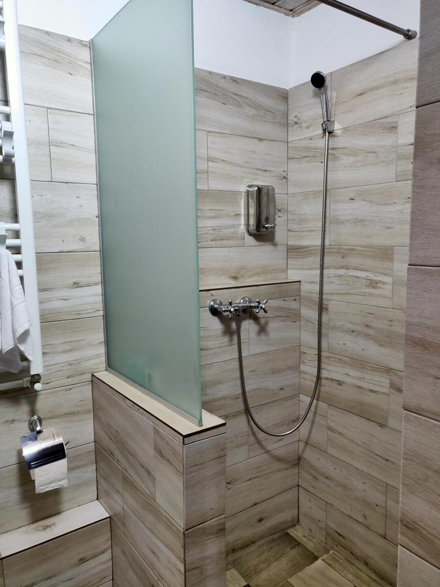 Holiday House Văliug Dış mekan fotoğraf