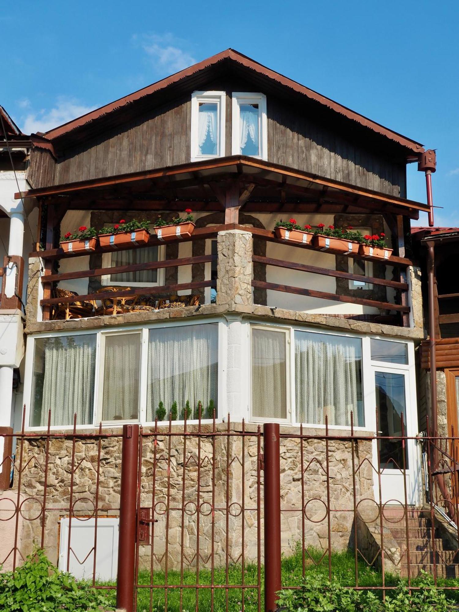 Holiday House Văliug Dış mekan fotoğraf